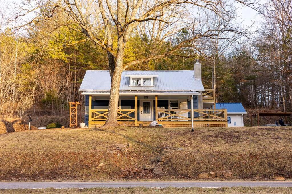 Riverside Relaxer W/Hot Tub+Fire Pit +Wifi & View Franklin Buitenkant foto